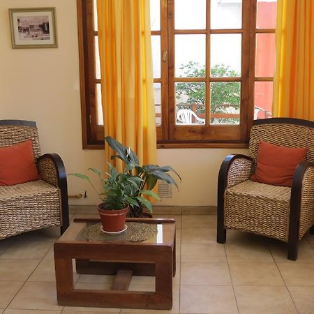 Hotel Arenales Villa Carlos Paz Exterior photo